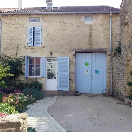 Familial Renove, Jardin Avec Jeux, Terrasse, Proche Circuits Randonnee, 7 Pers + 2 Bebes - Fr-1-611-4 Chantraines